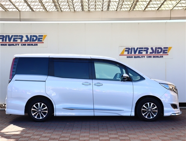 トヨタ エスクァイア ２．０ ＧＩ R2年 () 99