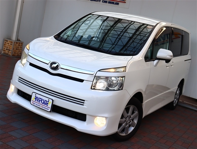 トヨタ ヴォクシー ２．０ Ｚ ４ＷＤ H20年 () 99