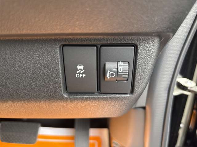 ホンダ Ｎ　ＢＯＸ カスタム ６６０ R7年 (近畿) 99