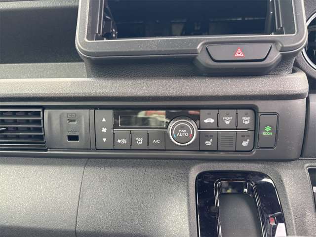 ホンダ Ｎ　ＢＯＸ カスタム ６６０ R7年 (近畿) 99