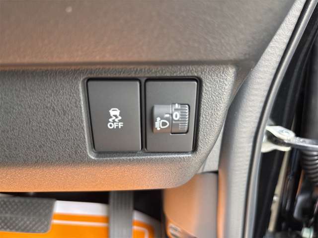 ホンダ Ｎ　ＢＯＸ カスタム ６６０ R7年 (近畿) 99