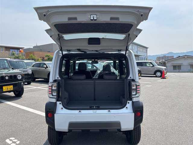 ダイハツ タフト ６６０ Ｇ ダーククロム ベンチャー R7年 (近畿) 99