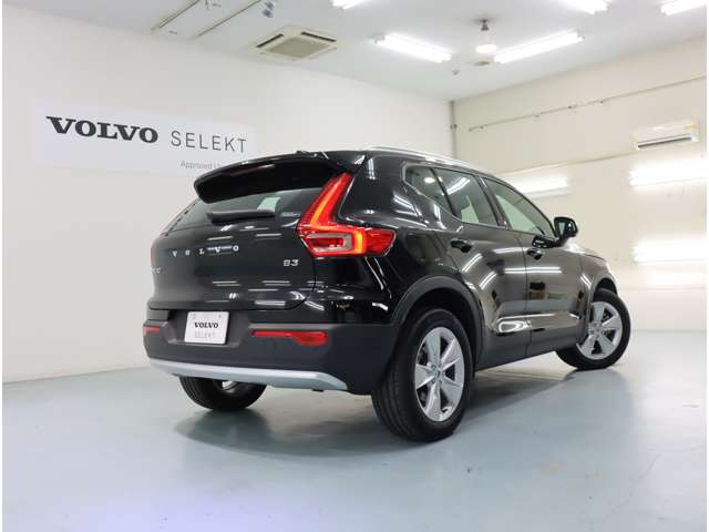 ボルボ ＸＣ４０ プラス　プロ　Ｂ３ R4年 (近畿) 99