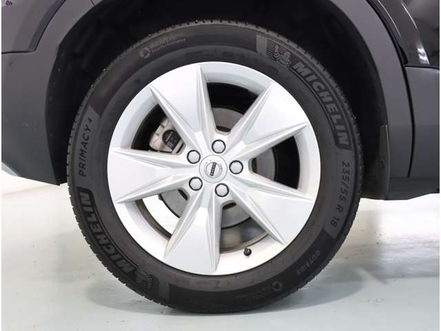 ボルボ ＸＣ４０ プラス　プロ　Ｂ３ R4年 (近畿) 99