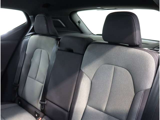 ボルボ ＸＣ４０ プラス　プロ　Ｂ３ R4年 (近畿) 99