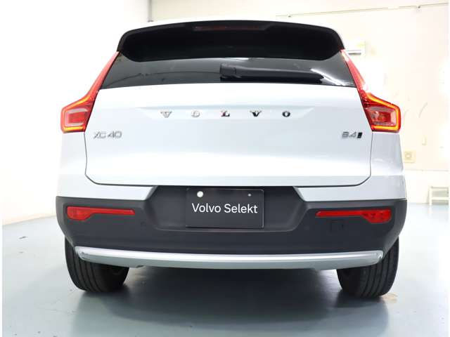 ボルボ ＸＣ４０ アルティメット Ｂ４ ＡＷＤ ４ＷＤ R4年 (近畿) 99