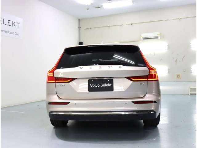 ボルボ Ｖ６０ アルティメット　Ｂ４ R4年 (近畿) 99