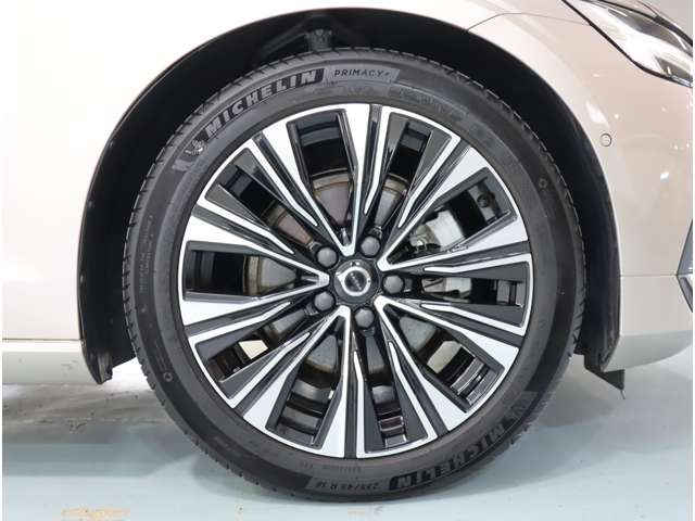 ボルボ Ｖ６０ アルティメット　Ｂ４ R4年 (近畿) 99