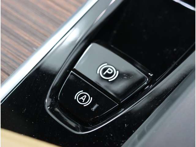 ボルボ Ｖ６０ アルティメット　Ｂ４ R4年 (近畿) 99