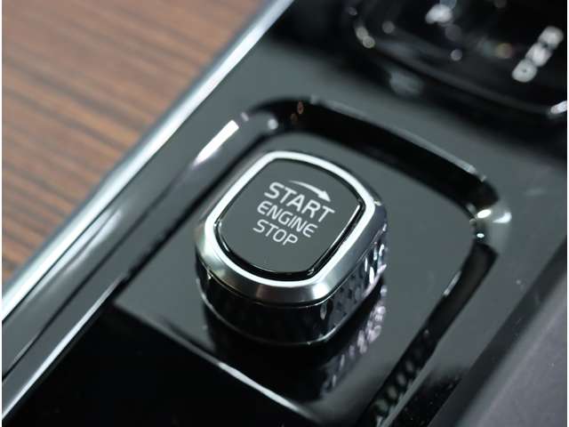 ボルボ Ｖ６０ アルティメット　Ｂ４ R4年 (近畿) 99