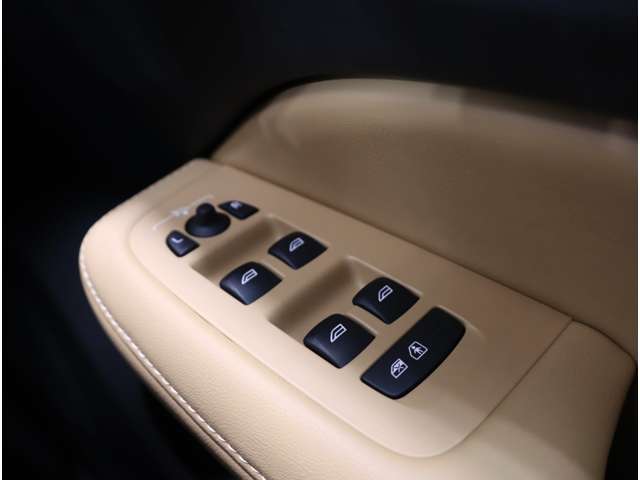 ボルボ Ｖ６０ アルティメット　Ｂ４ R4年 (近畿) 99