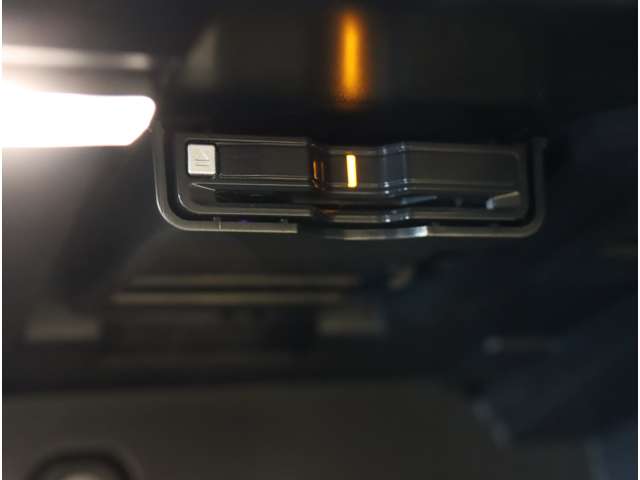 ボルボ Ｖ６０ アルティメット　Ｂ４ R4年 (近畿) 99