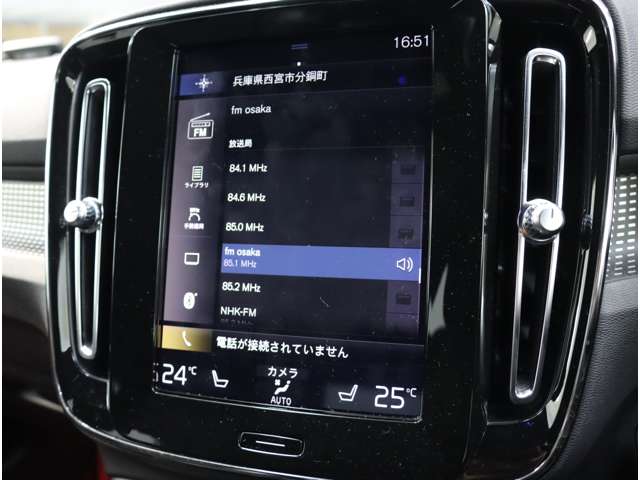 ボルボ ＸＣ４０ Ｔ４ ＡＷＤ Ｒデザイン ４ＷＤ R1年 (近畿) 99