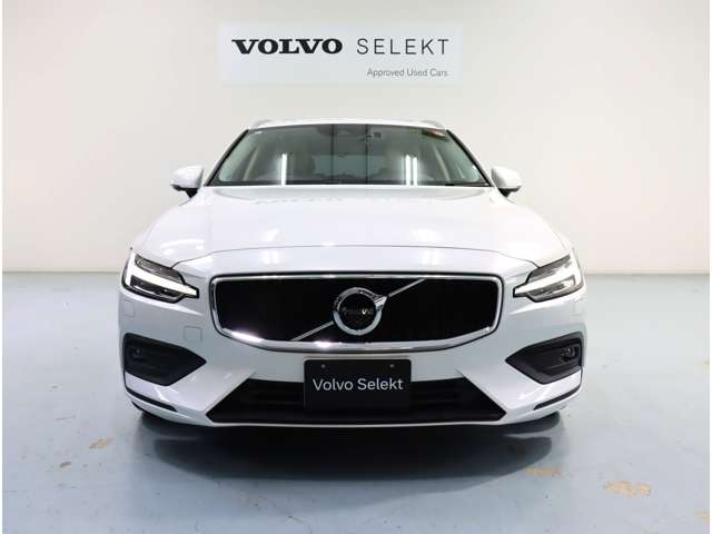 ボルボ Ｖ６０ Ｂ４　モメンタム R3年 (近畿) 99