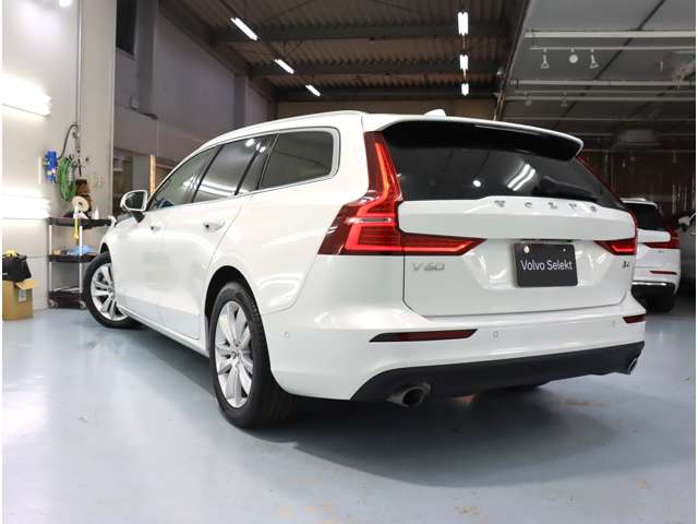 ボルボ Ｖ６０ Ｂ４　モメンタム R3年 (近畿) 99