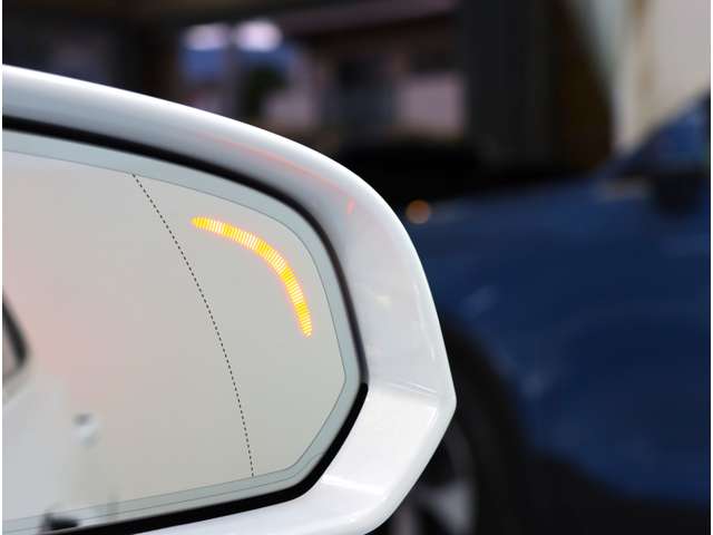 ボルボ Ｖ６０ Ｂ４　モメンタム R3年 (近畿) 99