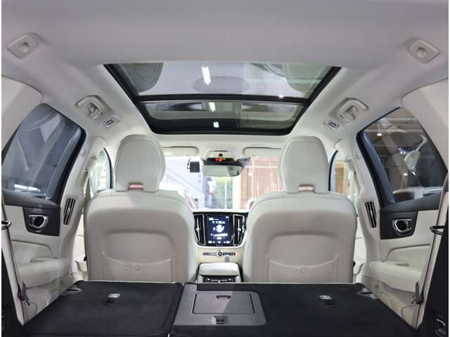 ボルボ Ｖ６０ Ｂ４　モメンタム R3年 (近畿) 99