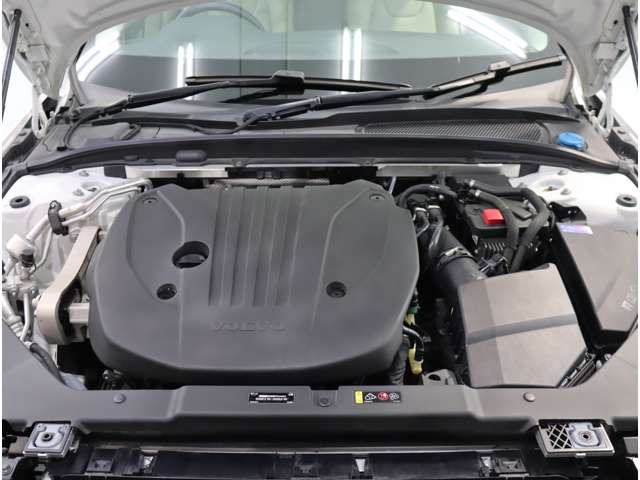 ボルボ Ｖ６０ Ｂ４　モメンタム R3年 (近畿) 99