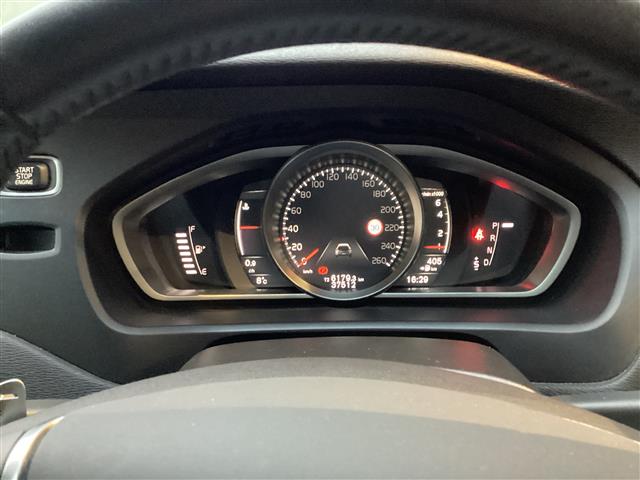 ボルボ Ｖ４０ Ｔ３　インスクリプション H30年 (東海) 99