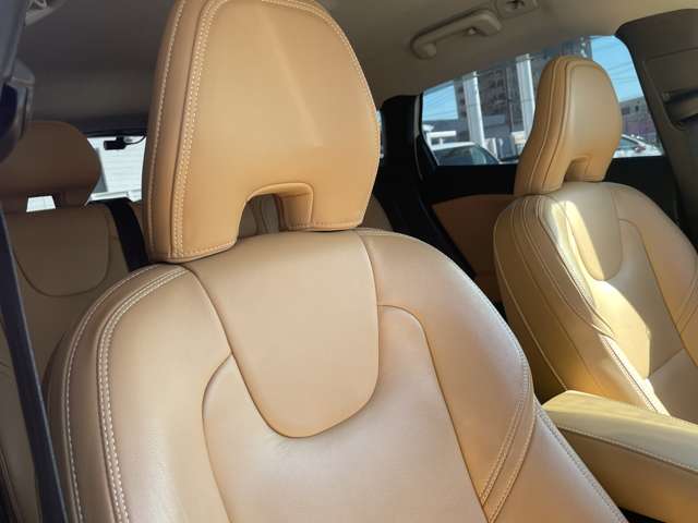 ボルボ Ｖ４０ Ｔ３　インスクリプション H30年 (東海) 99