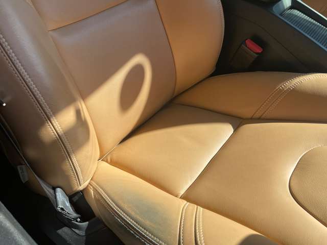 ボルボ Ｖ４０ Ｔ３　インスクリプション H30年 (東海) 99