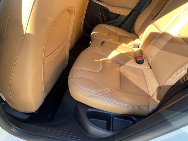 ボルボ Ｖ４０ Ｔ３　インスクリプション H30年 (東海) 99