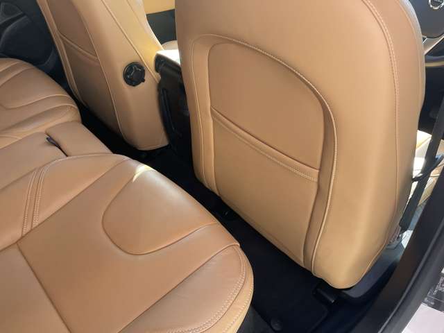 ボルボ Ｖ４０ Ｔ３　インスクリプション H30年 (東海) 99