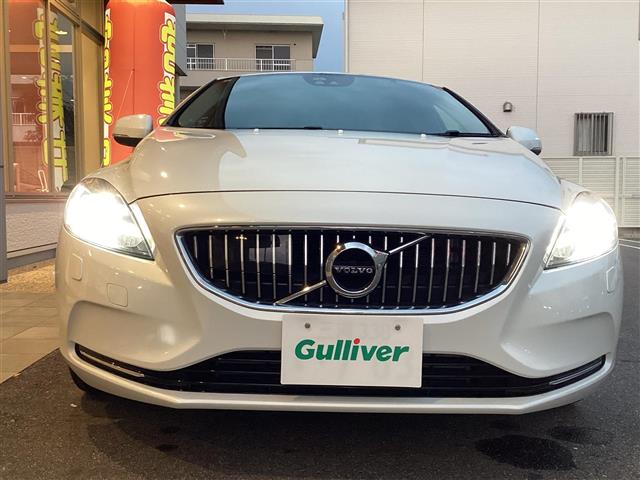 ボルボ Ｖ４０ Ｔ３　インスクリプション H30年 (東海) 99