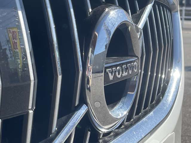 ボルボ Ｖ４０ Ｔ３　インスクリプション H30年 (東海) 99