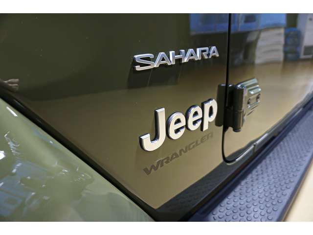 ジープ ラングラー　アンリミテッド アンリミテッド サハラ ２．０Ｌ ４ＷＤ R5年 (北海道) 99