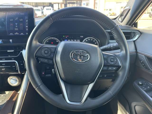 トヨタ ハリアー　ハイブリッド ２．５ ハイブリッド Ｚ レザーパッケージ R2年 (東海) 99