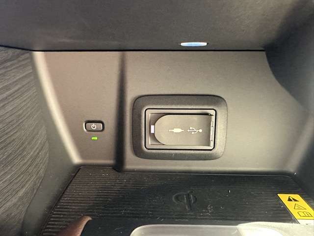 トヨタ ハリアー　ハイブリッド ２．５ ハイブリッド Ｚ レザーパッケージ R2年 (東海) 99