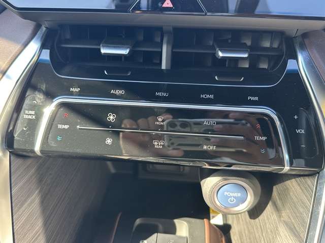 トヨタ ハリアー　ハイブリッド ２．５ ハイブリッド Ｚ レザーパッケージ R2年 (東海) 99