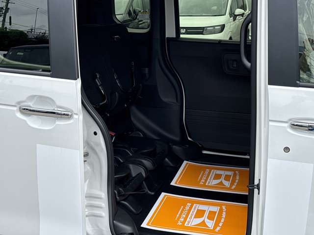 ホンダ Ｎ　ＢＯＸ カスタム ６６０ R7年 (近畿) 99