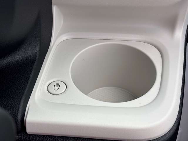 ダイハツ ムーヴ　キャンバス ６６０ ストライプス Ｇ R6年 (近畿) 99