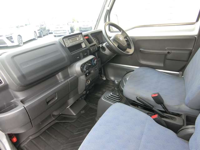 ホンダ アクティトラック ６６０ タウン ４ＷＤ H27年 () 99