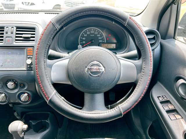 日産 マーチ １．２ Ｘ Ｖセレクション H26年 (九州・沖縄) 99