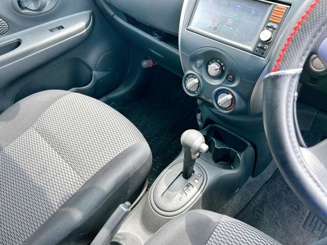 日産 マーチ １．２ Ｘ Ｖセレクション H26年 (九州・沖縄) 99