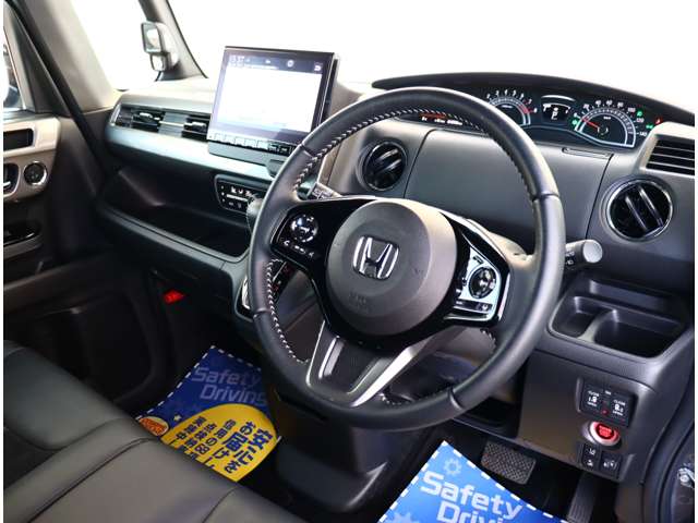 ホンダ Ｎ　ＢＯＸ カスタム ６６０ Ｌ ターボ スタイルプラス ブラック R5年 (関東) 99