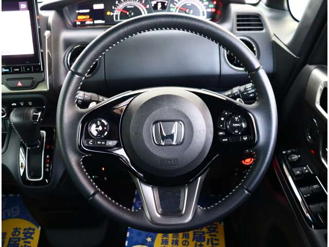 ホンダ Ｎ　ＢＯＸ カスタム ６６０ Ｌ ターボ スタイルプラス ブラック R5年 (関東) 99