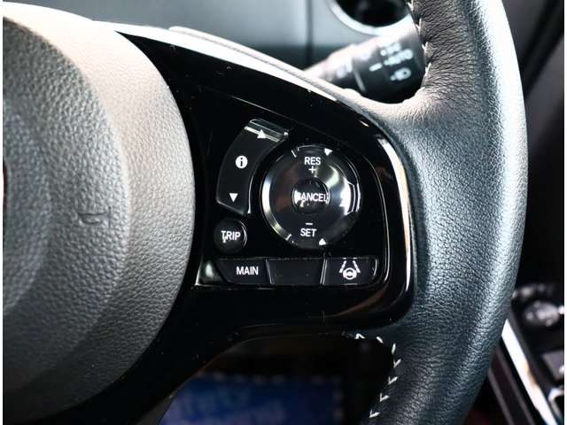 ホンダ Ｎ　ＢＯＸ カスタム ６６０ Ｌ ターボ スタイルプラス ブラック R5年 (関東) 99