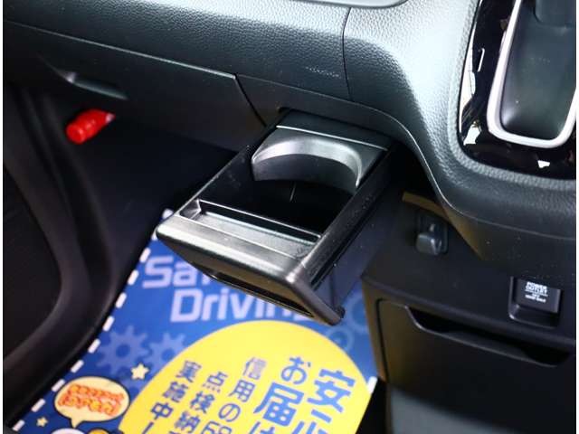 ホンダ Ｎ　ＢＯＸ カスタム ６６０ Ｌ ターボ スタイルプラス ブラック R5年 (関東) 99
