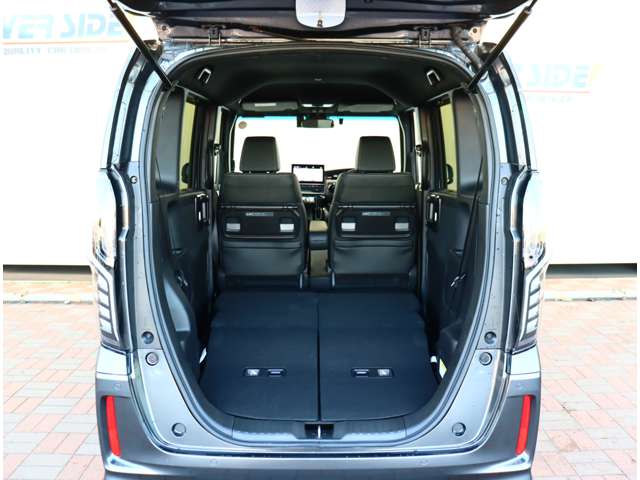 ホンダ Ｎ　ＢＯＸ カスタム ６６０ Ｌ ターボ スタイルプラス ブラック R5年 (関東) 99