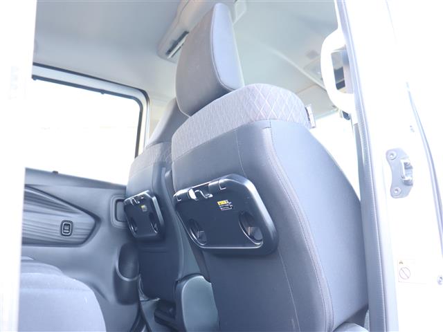 スズキ ソリオ １．２ バンディット ハイブリッド ＭＶ R5年 () 99