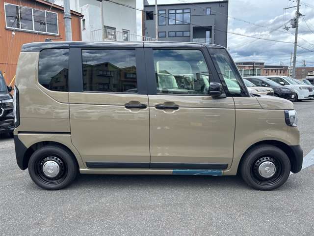 ホンダ Ｎ　ＢＯＸ ジョイ ６６０ ２トーン R7年 (近畿) 99