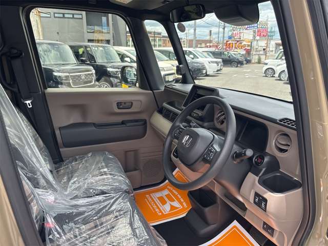 ホンダ Ｎ　ＢＯＸ ジョイ ６６０ ２トーン R7年 (近畿) 99