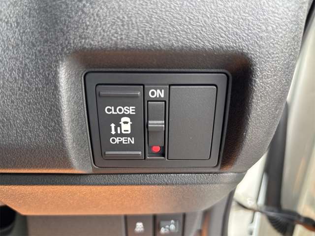 ホンダ Ｎ　ＢＯＸ カスタム ６６０ R7年 (近畿) 99