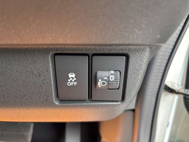 ホンダ Ｎ　ＢＯＸ カスタム ６６０ R7年 (近畿) 99