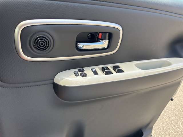 スズキ ワゴンＲ　スマイル ６６０ クリームコーデ R7年 (近畿) 99