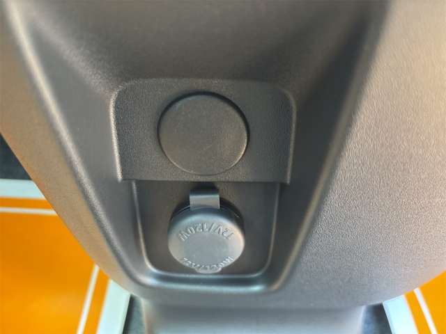 スズキ ワゴンＲ　スマイル ６６０ クリームコーデ R7年 (近畿) 99